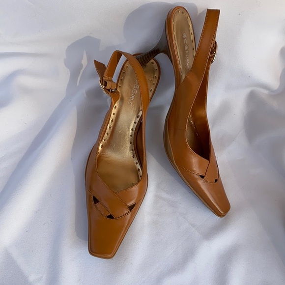BCBGirls Shoes - BCBGirls sling back pump tan leather 8.5